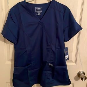 Cherokee scrub top